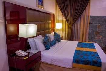 de rembrandt hotels and suites