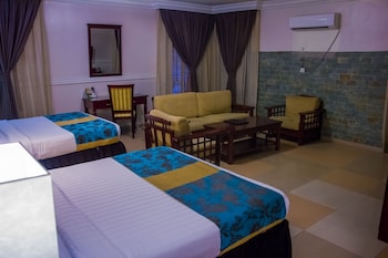 de rembrandt hotels and suites
