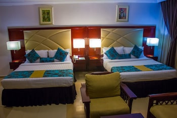 de rembrandt hotels and suites