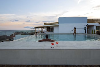 may altafulla beach boutique hotel