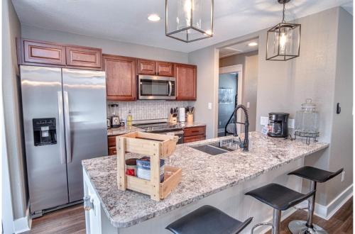 lovely 3 br home only 9 minutes from downtown