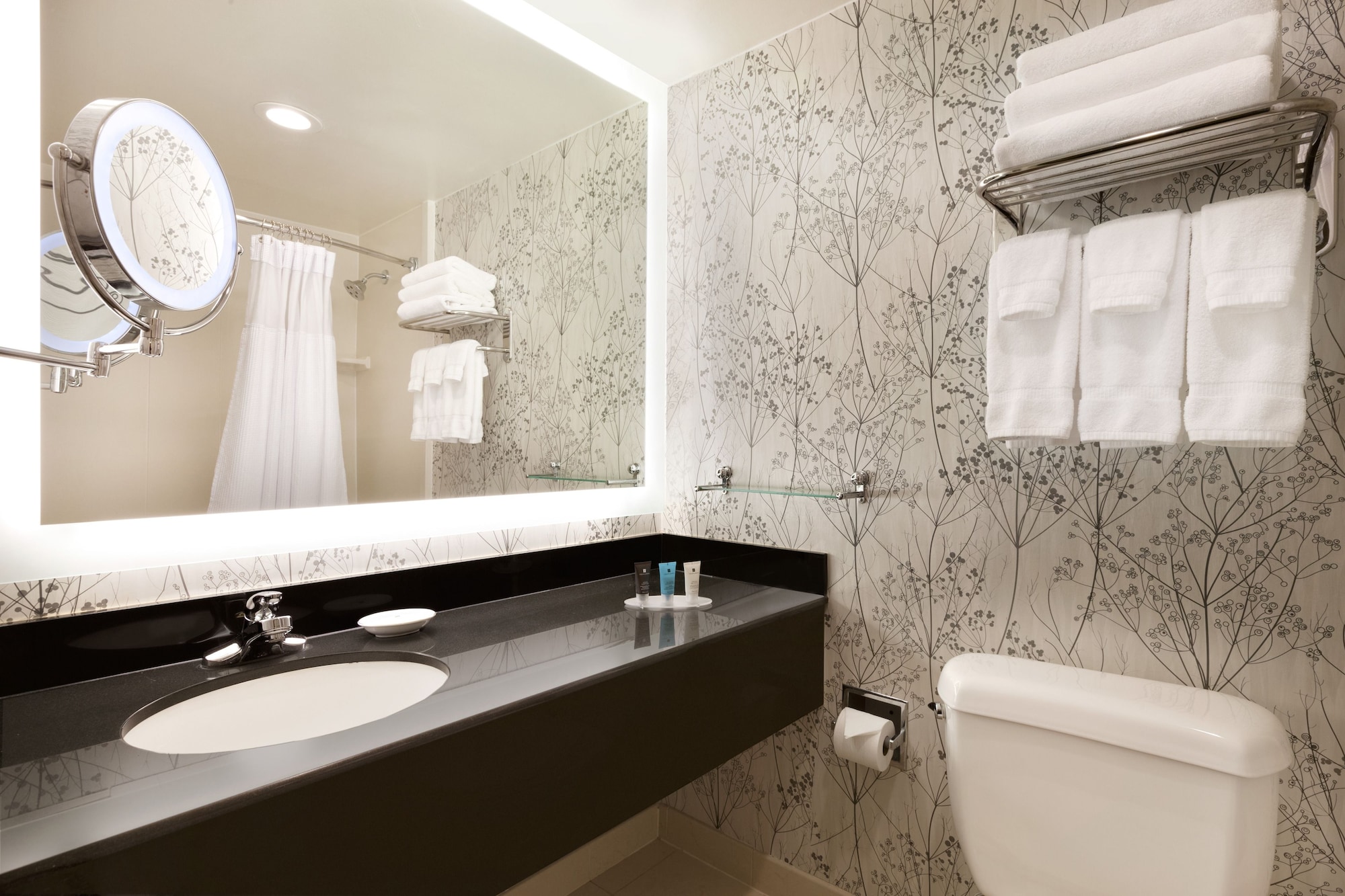 crowne plaza crystal city washington d c by ihg