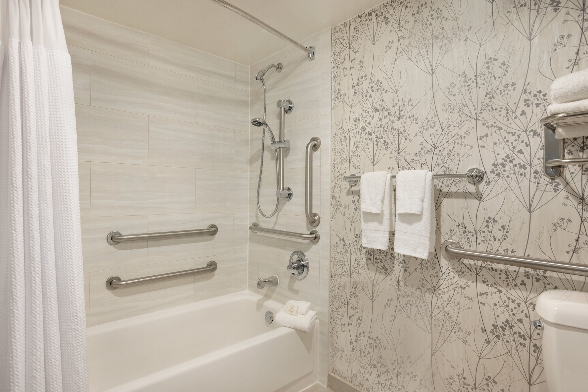crowne plaza crystal city washington d c by ihg