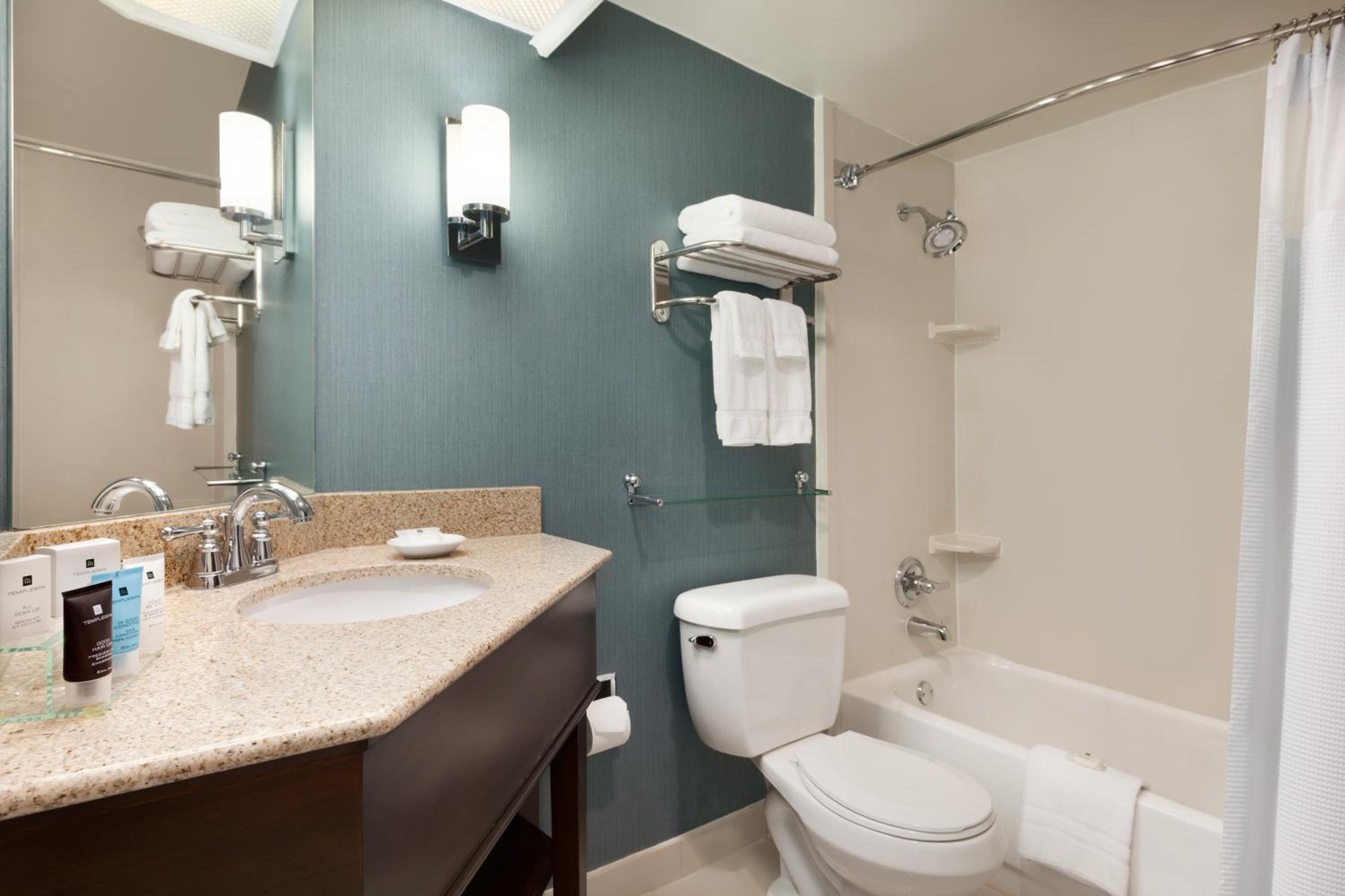 crowne plaza crystal city washington d c by ihg