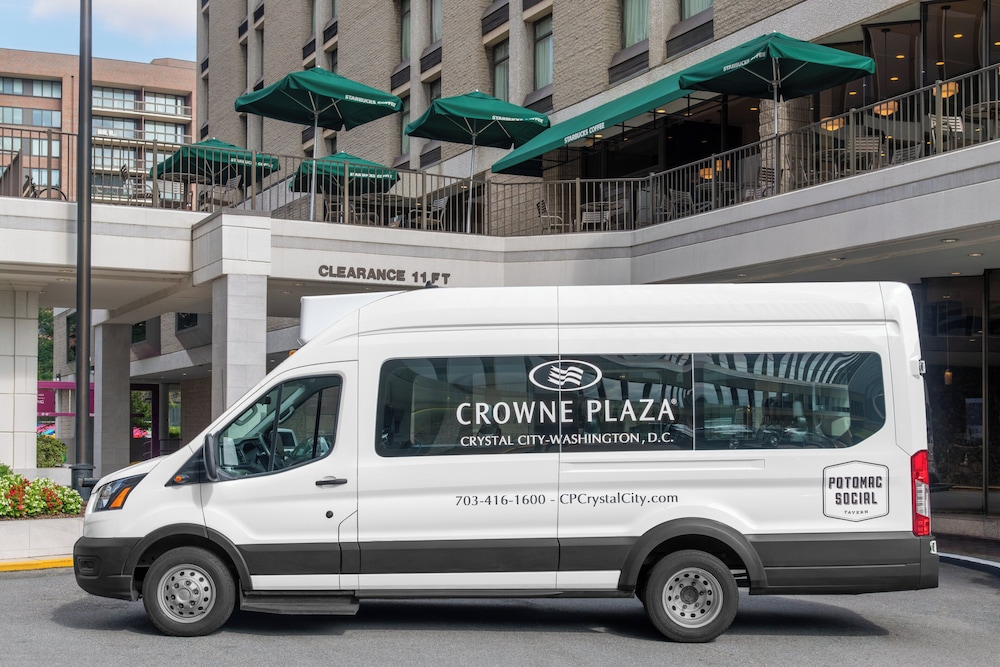 crowne plaza crystal city washington d c by ihg