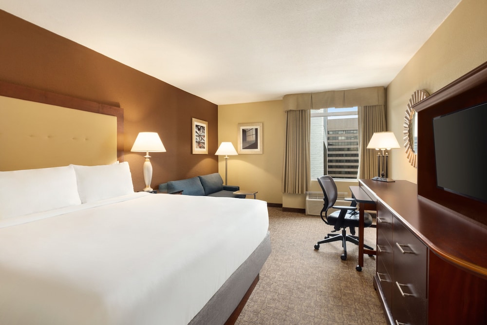 crowne plaza crystal city washington d c by ihg