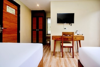 serene la playa boracay