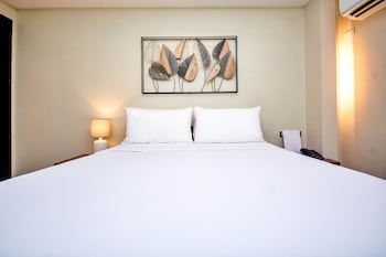 serene la playa boracay