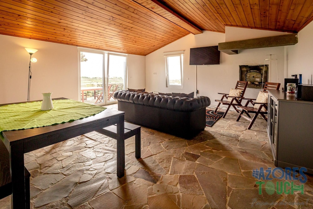 casa dos cal os in s o mateus da calheta
