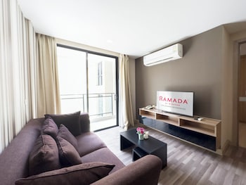 ramada by wyndham bangkok ten ekamai residences