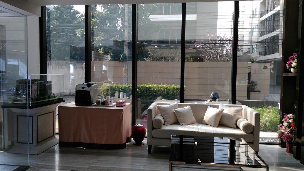 ramada by wyndham bangkok ten ekamai residences