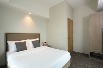 sotogrande hotel katipunan