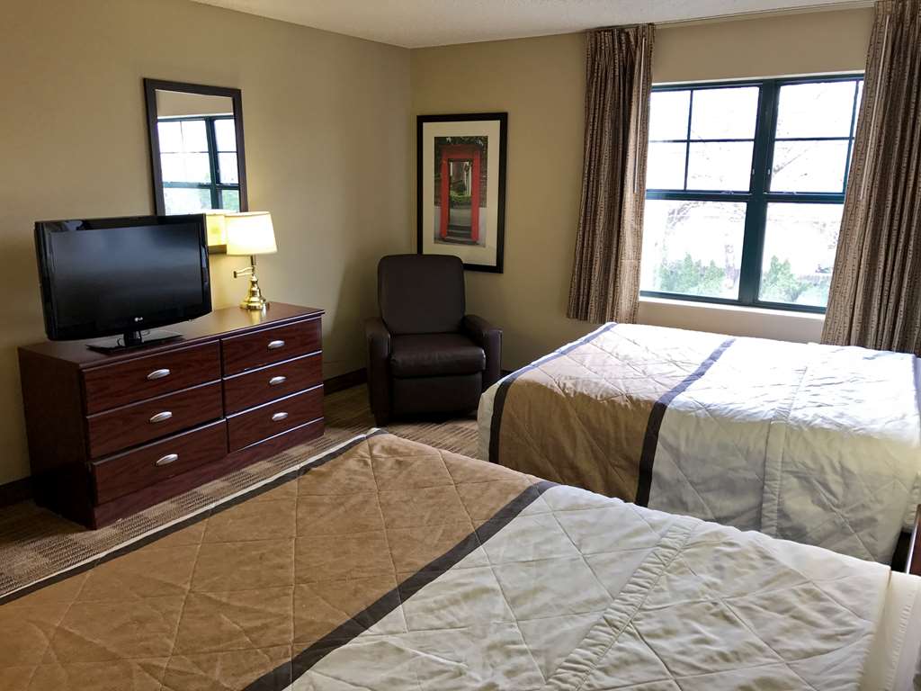 extended stay america suites boise airport