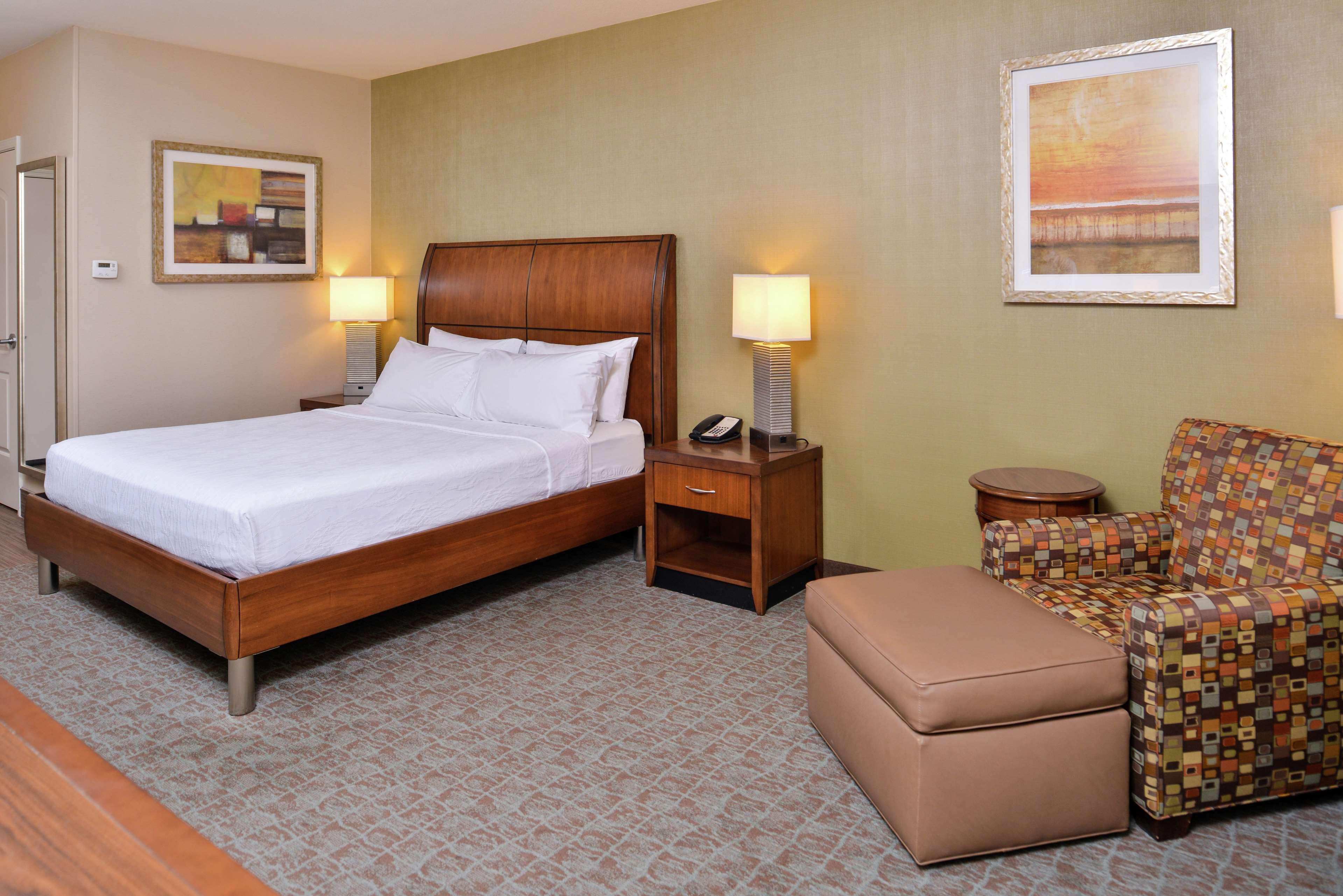 hilton garden inn boise spectrum