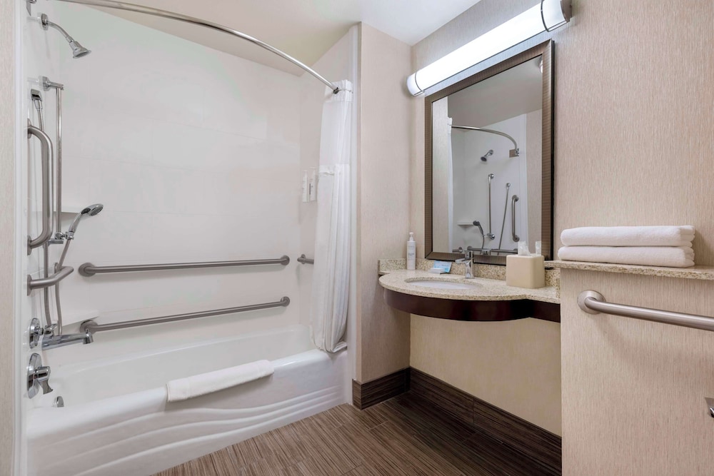 hilton garden inn boise spectrum