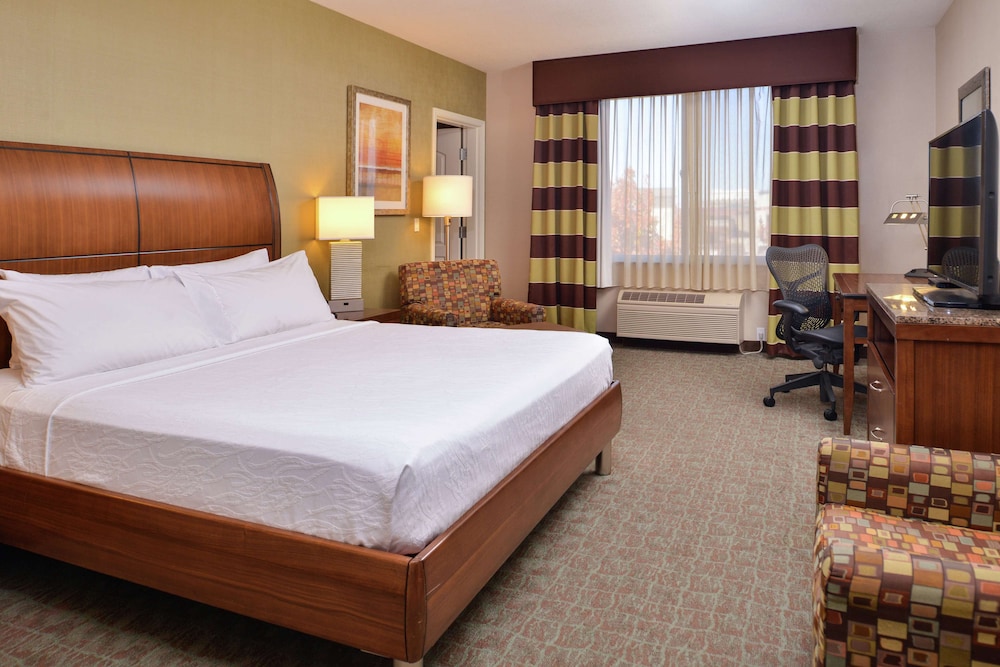 hilton garden inn boise spectrum