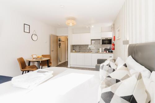 prime suites lytham