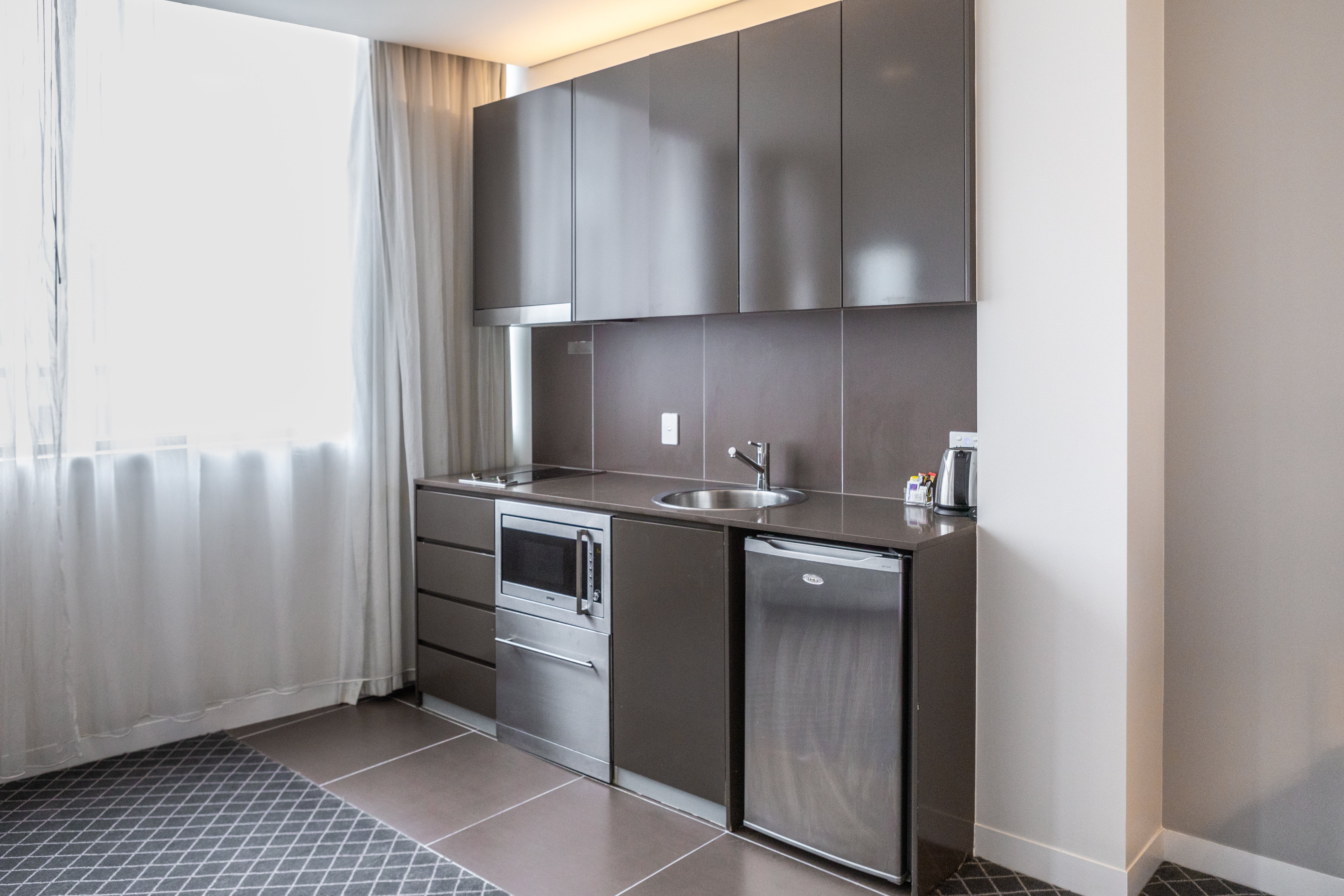holiday inn and suites sydney bondi junction by ihg