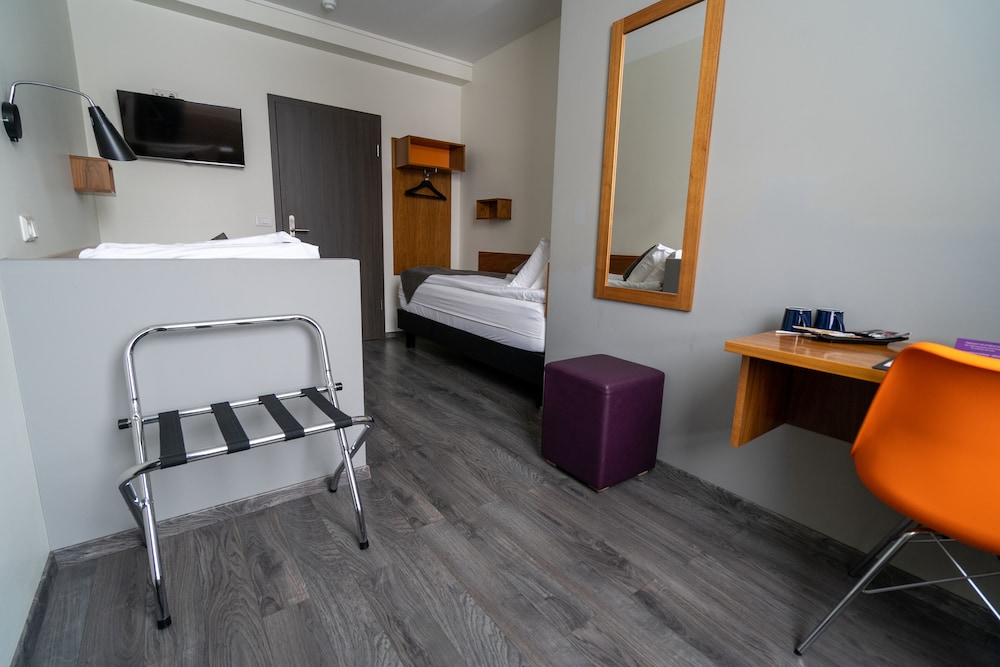 hotel valaskjalf