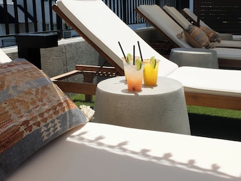brut hotel