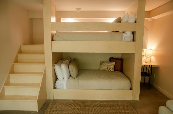 brut hotel