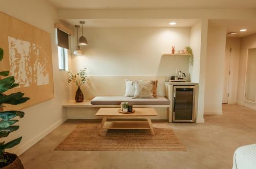 brut hotel