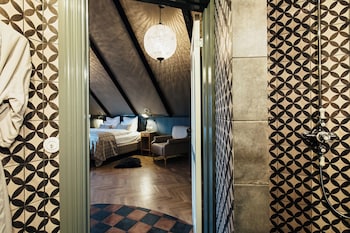 skalakot manor hotel