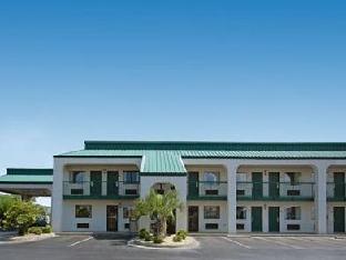Quality Inn & Suites Dublin,Georgia>>Dublin,3 star
