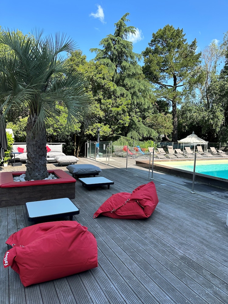 mercure bordeaux lac