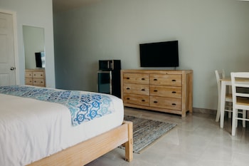 grapetree bay hotel and villas