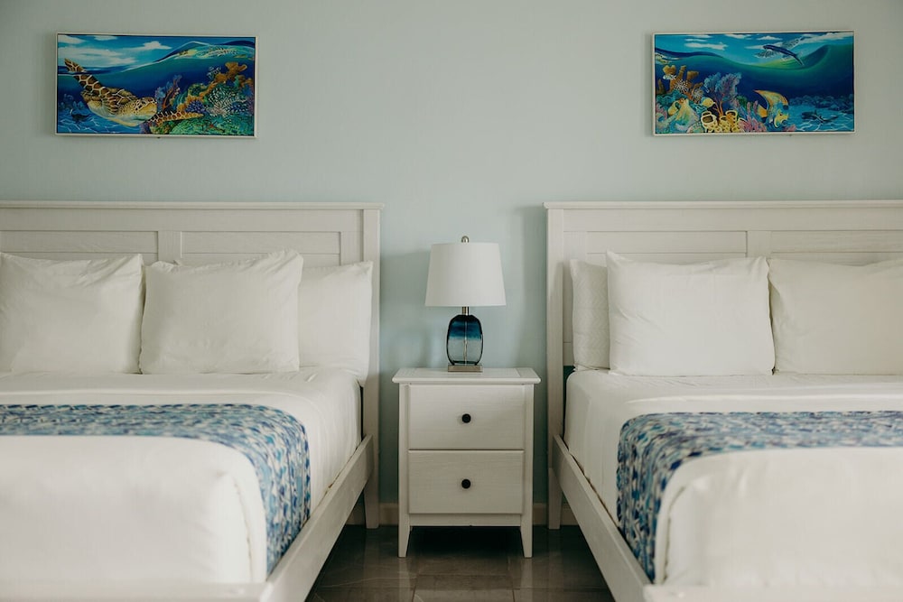 grapetree bay hotel and villas