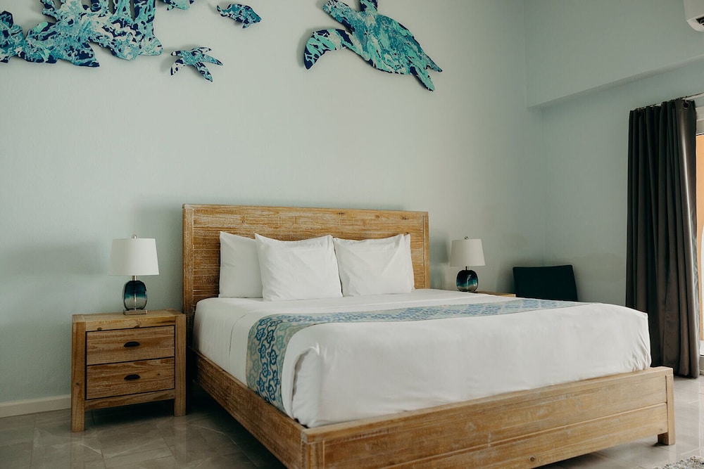 grapetree bay hotel and villas