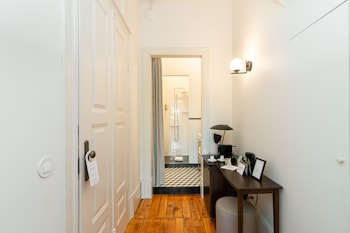 marques garden house by olivia