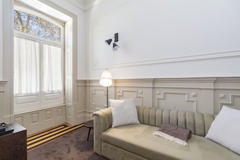 marques garden house by olivia