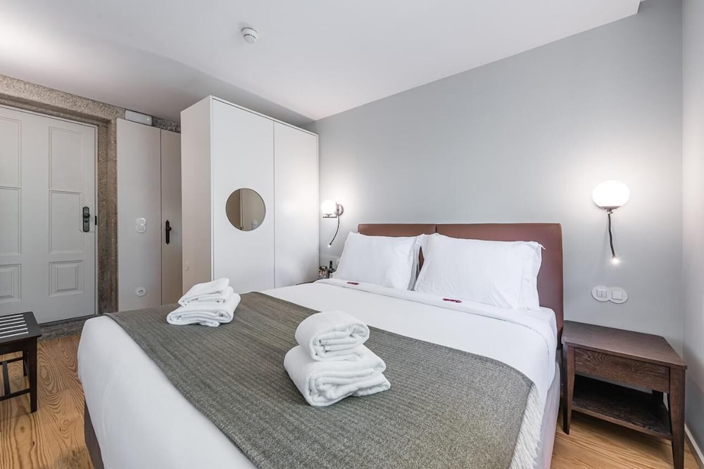 marques garden house by olivia