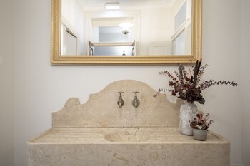 marques garden house by olivia