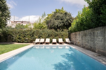 marques garden house by olivia