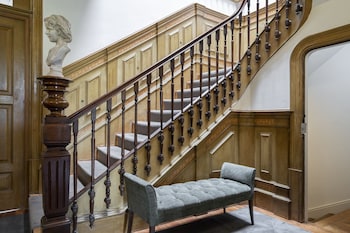 marques garden house by olivia