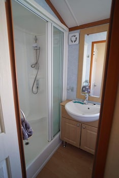 2 bedroom caravan at heacham beach with decking