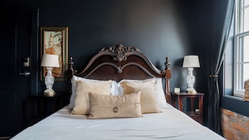 pickle factory hotel