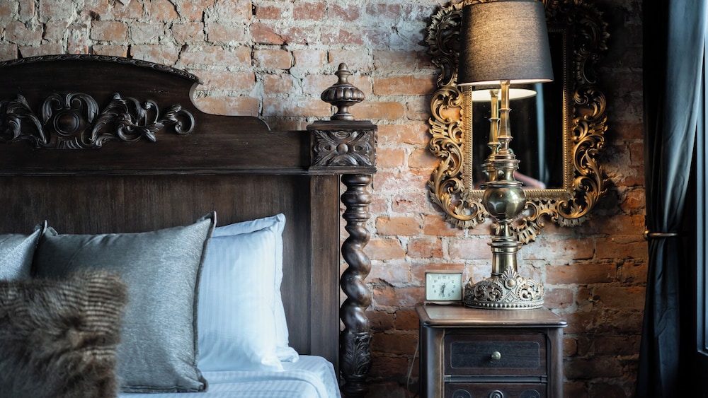 pickle factory hotel