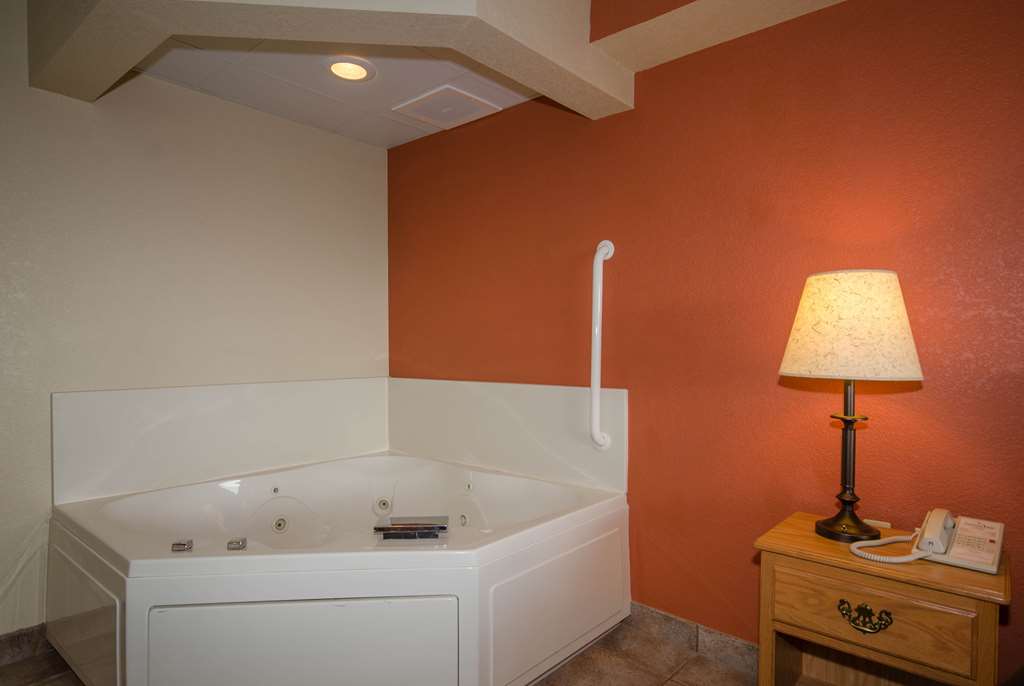 black beach inn by grandstay