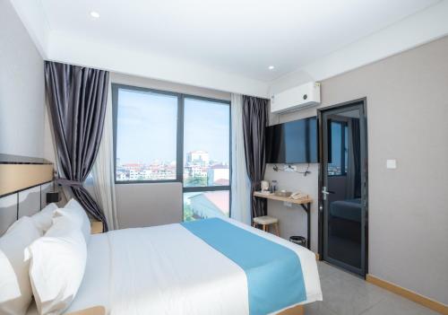 ark hotel