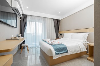ark hotel