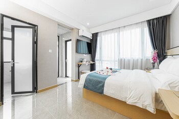 ark hotel
