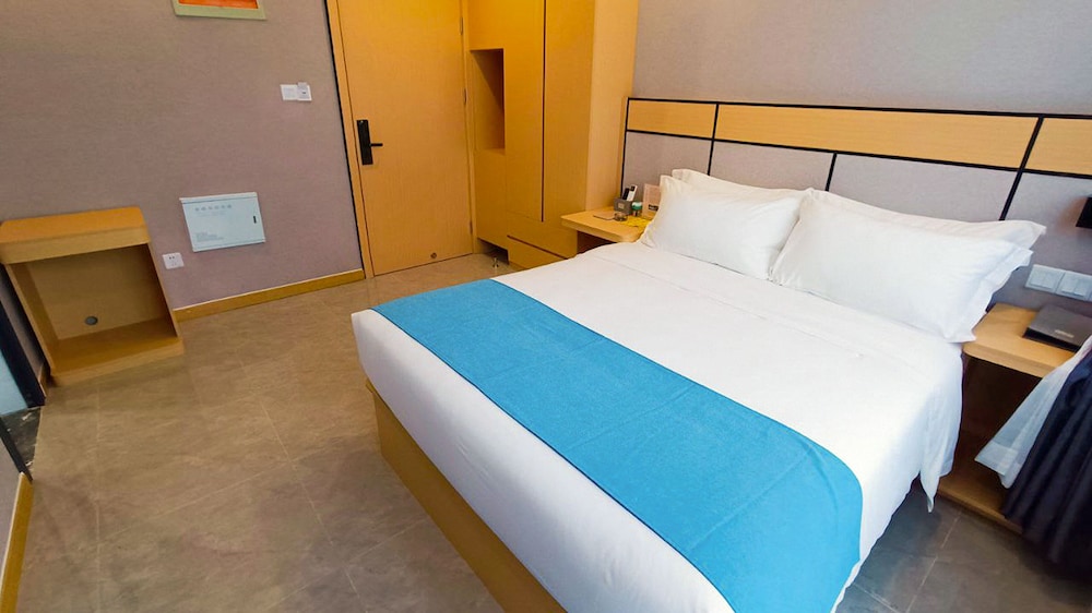 ark hotel