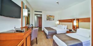 crystal prestige elite all inclusive