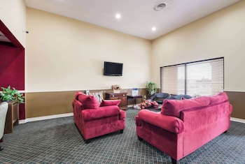 Econo Lodge Inn & Suites East,Marion County>>Knoxville,2 star