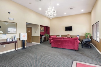 Econo Lodge Inn & Suites East,Marion County>>Knoxville,2 star