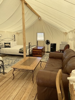 yellowstone dreamin camp